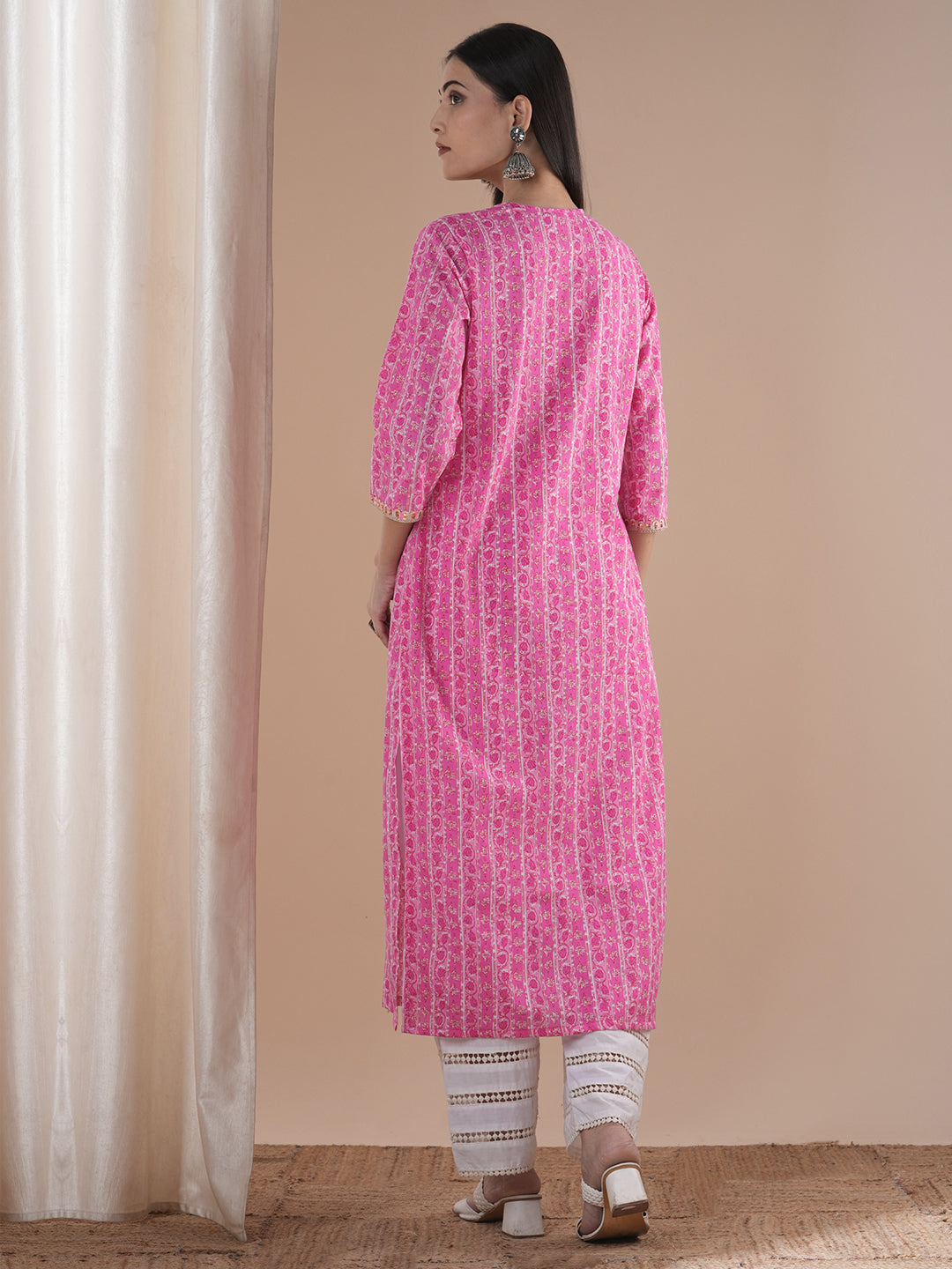 Ethnic & Printed & Embroidered Straight Fit Kurta - Pink