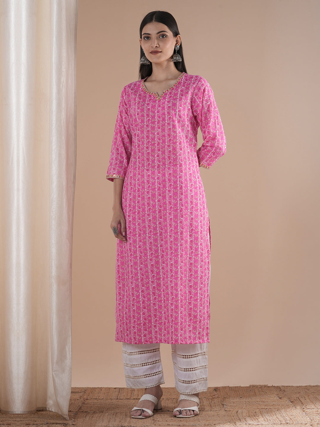 Ethnic & Printed & Embroidered Straight Fit Kurta - Pink