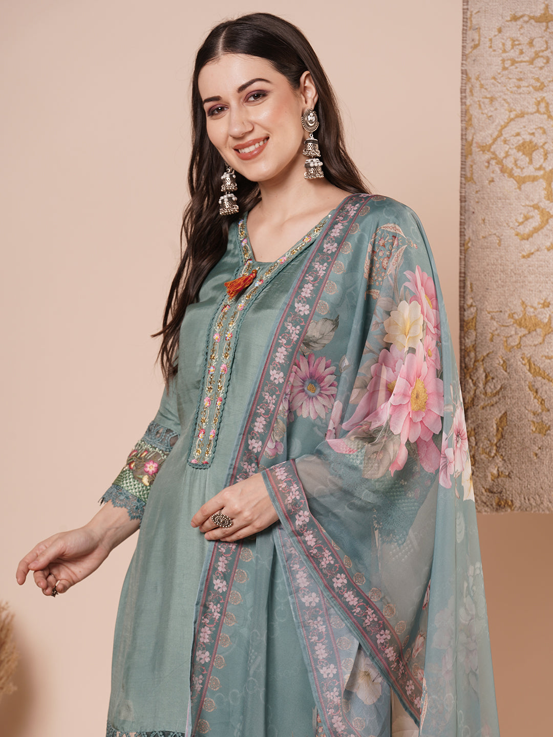 Solid Ethnic Floral Embroidered Straight Fit Kurta with Pant and Dupatta - Blue