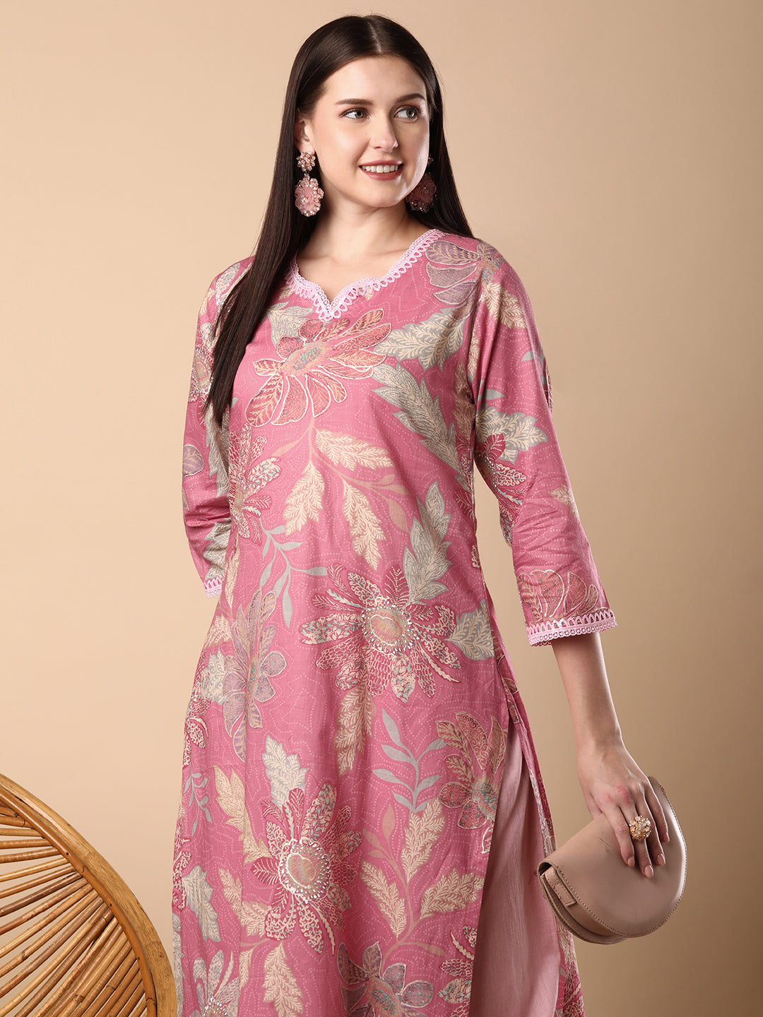 Ethnic Floral Printed Straight Fit Kurta - Pink