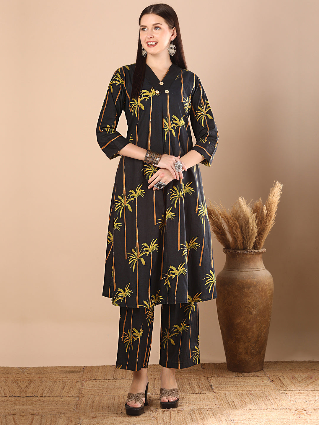 Abstract Coconut Tree Printed A-Line Paneled Co-ord Set - Black