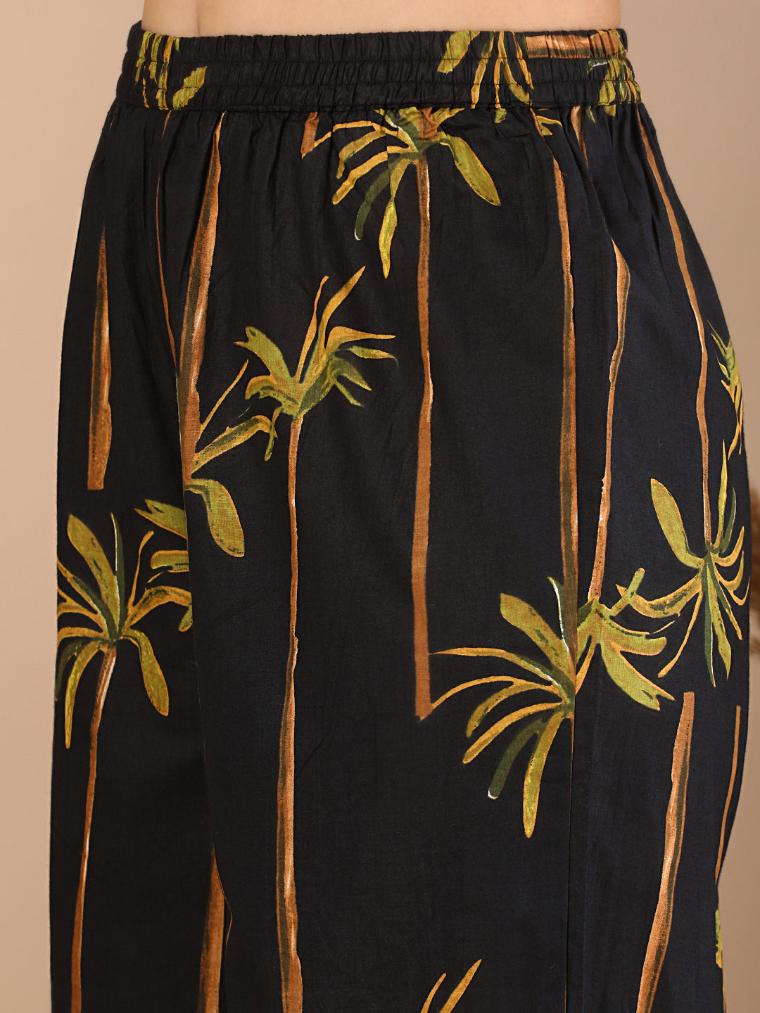 Abstract Coconut Tree Printed A-Line Paneled Co-ord Set - Black