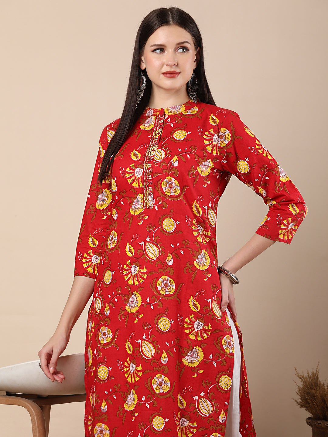 Ethnic Floral Printed Straight Fit Kurta - Red