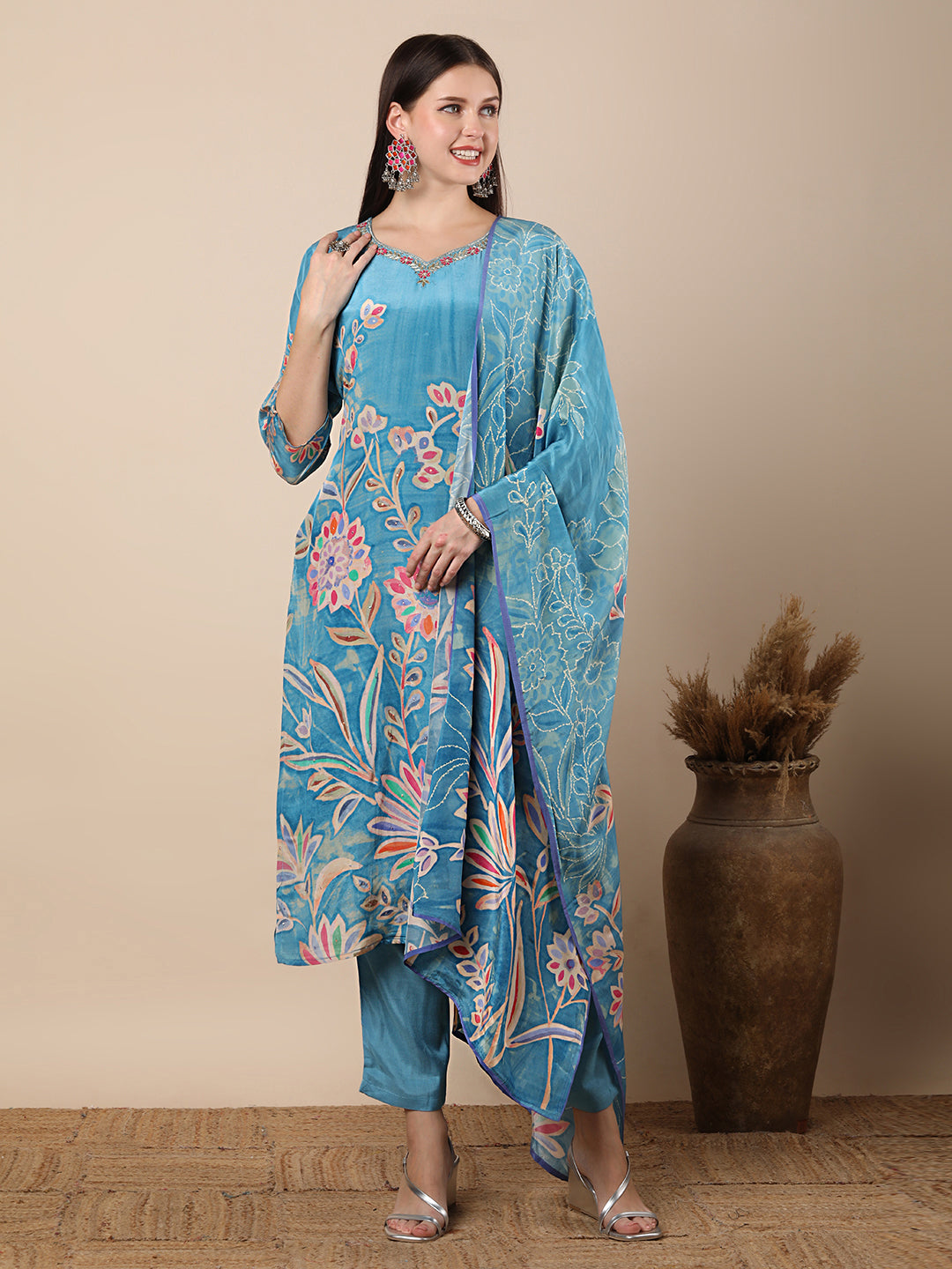 Floral Printed Straight Fit Kurta with Pant & Dupatta - Blue