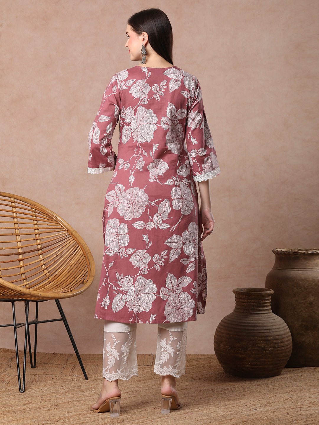 Ethnic & Floral Printed Straight Fit Cotton Flax Kurta - Pink