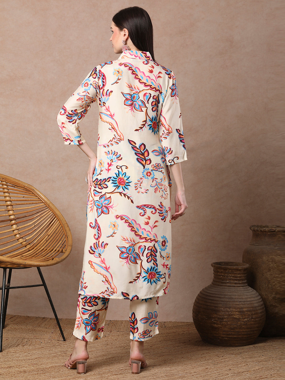 Abstract Floral Printed Straight Fit Co-ord Set - Off White