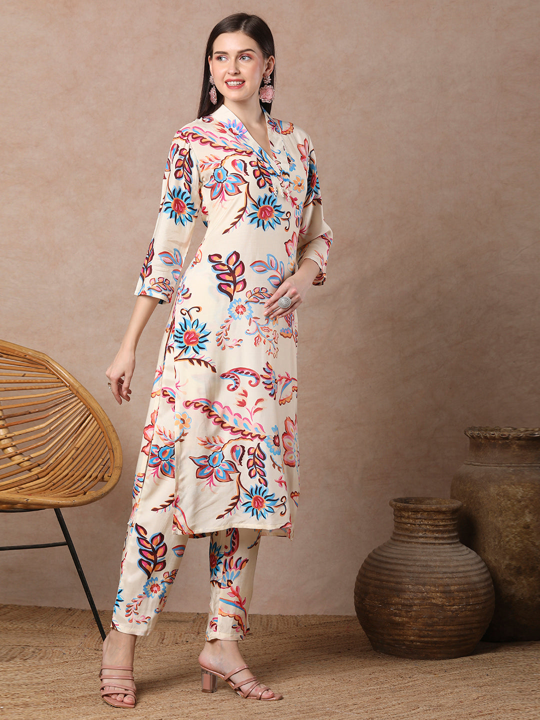 Abstract Floral Printed Straight Fit Co-ord Set - Off White