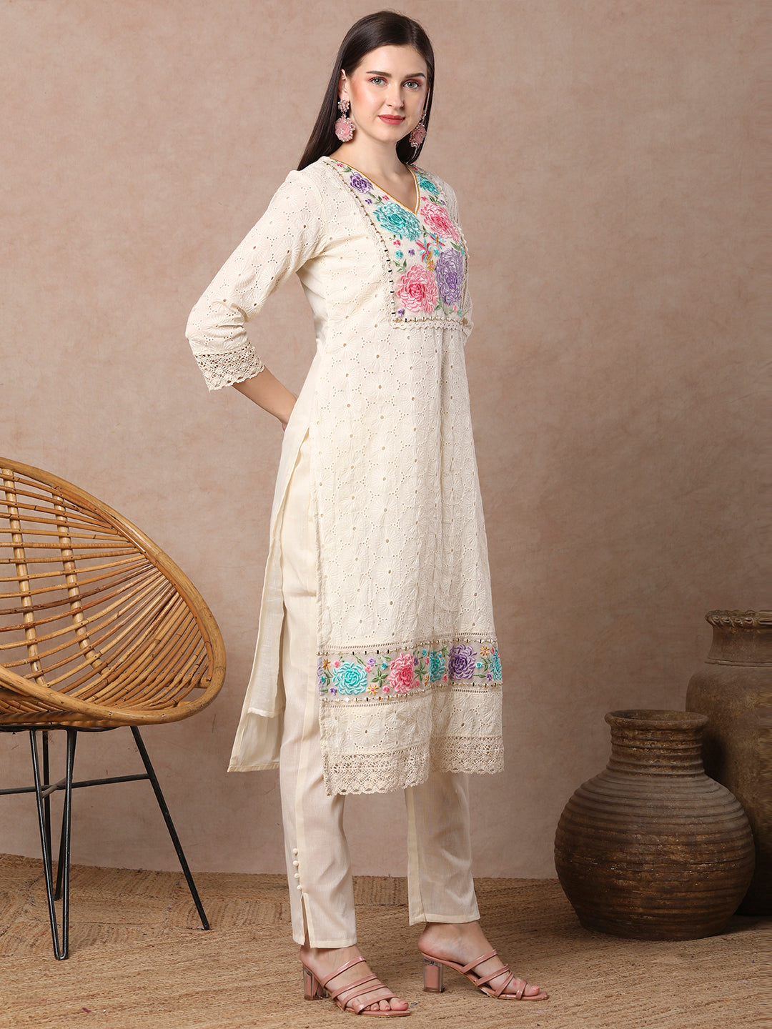 Solid Embossed Floral & Schiffli Embroidered Straight Fit Kurta with Pant - Off White