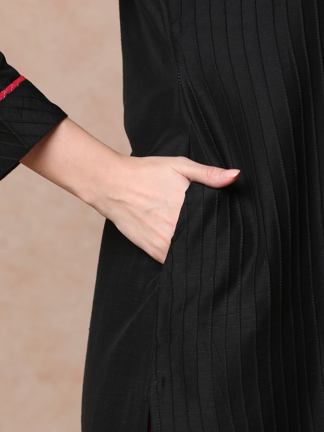 Solid Pin Tucked Straight Fit Kurta with Pant - Black