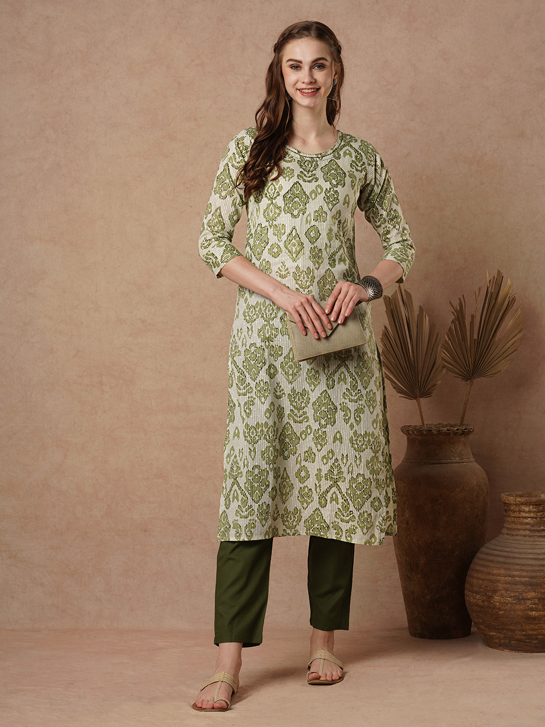 Ethnic Ikat Stylized Printed Straight Fit Cotton Kurta - Green