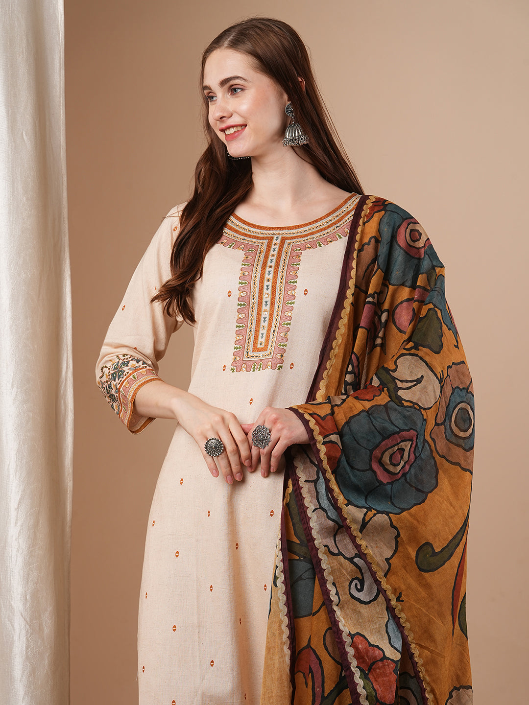 Ethnic Printed Straight Cut Cotton Flax Kurta with Pant & Kalamkari Dupatta - Off White