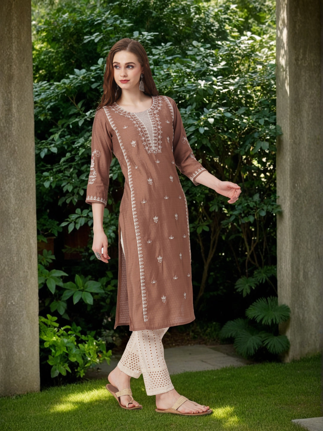 Solid Thread & Sequin Work Straight Fit Kurta - Rose Gold