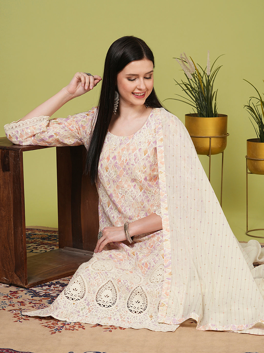 Ethnic Floral Embroidered Straight Fit Kurta with Pant and Dupatta - Off White