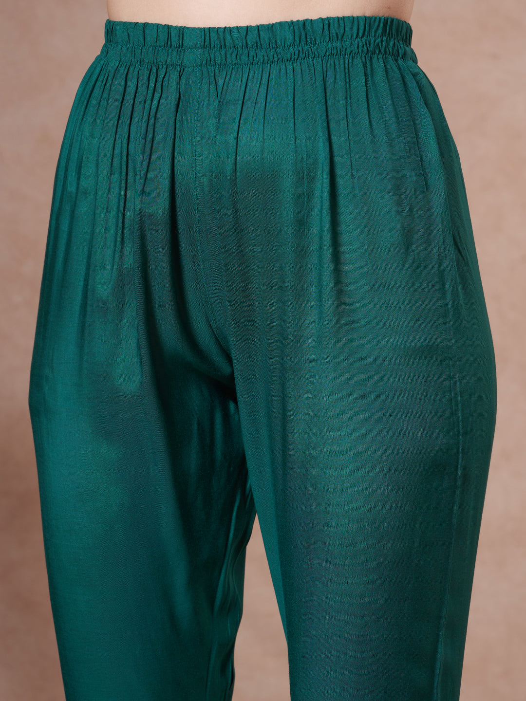 Solid Floral Embroidered Straight Fit Kurta with Pant & Dupatta - Green