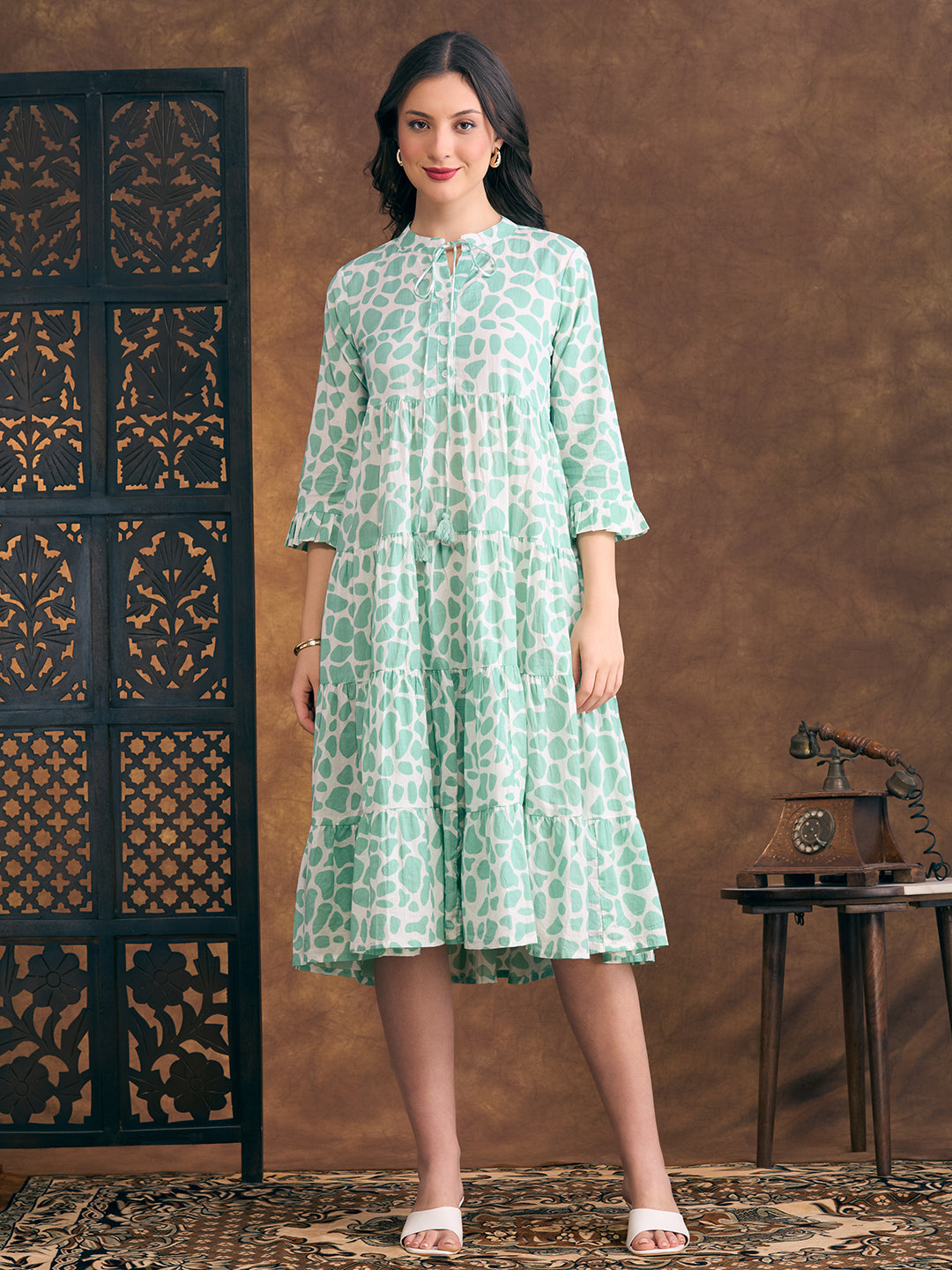Abstract Printed A-Line Tiered Flared Midi Dress - Green