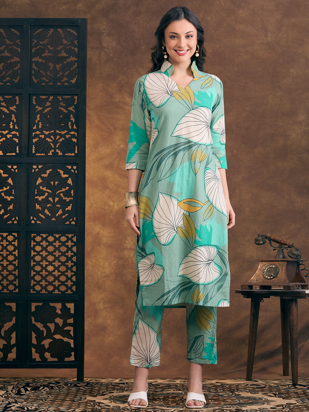 Abstract Floral Printed Straight Fit Co-ord Set - Sea Green