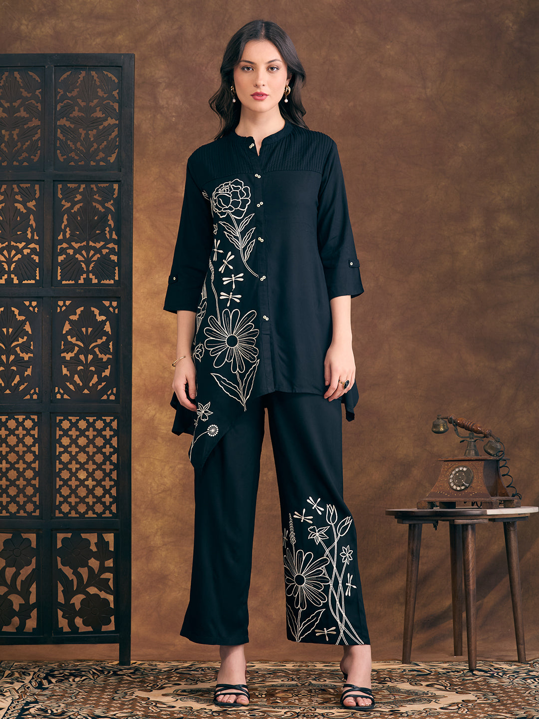 Solid Floral Embroidered Straight Fit Co-ord Set - Black