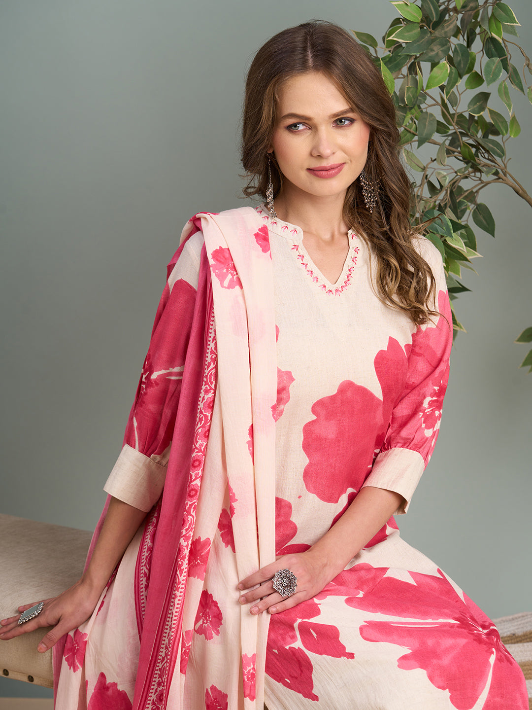 Abstract Floral Printed Straight Fit Kurta with Pant & Dupatta - Pink