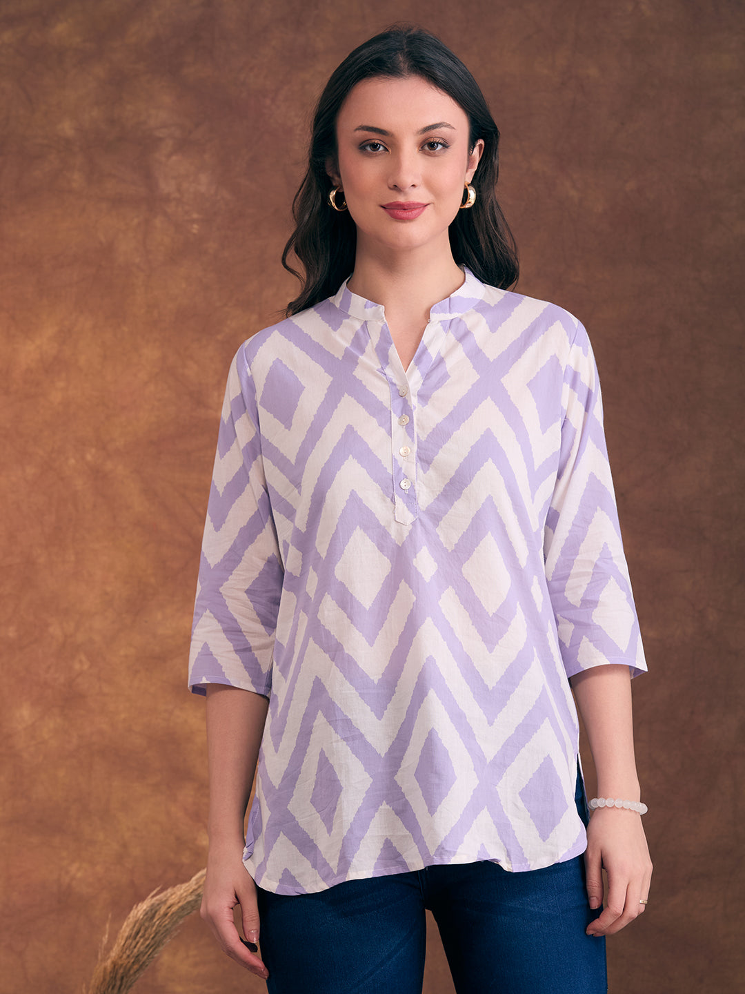 Ethnic Chevron Printed A-Line Short Kurti - Off White