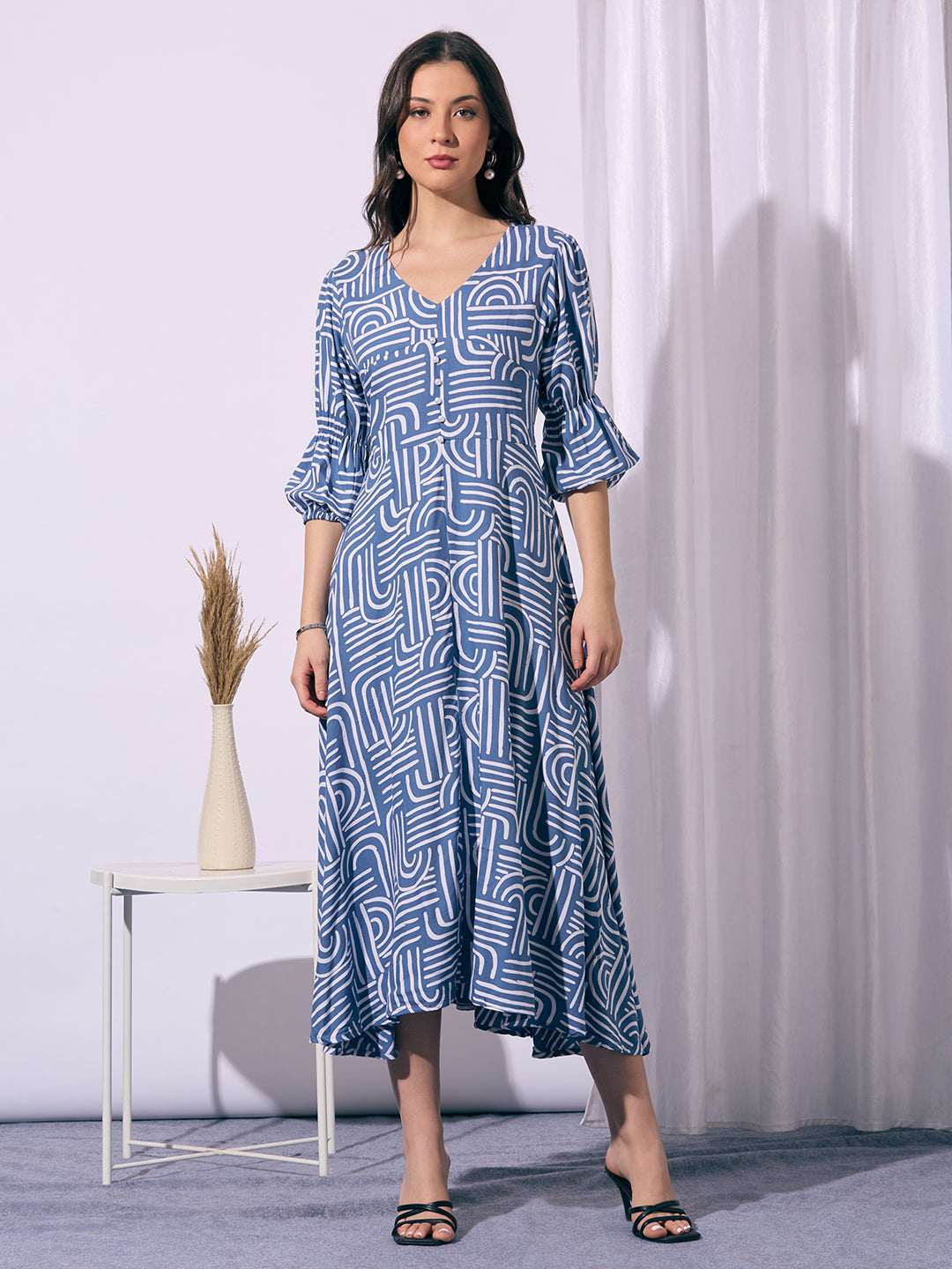 Abstract Printed A-Line Fit & Flared Maxi Dress - Blue