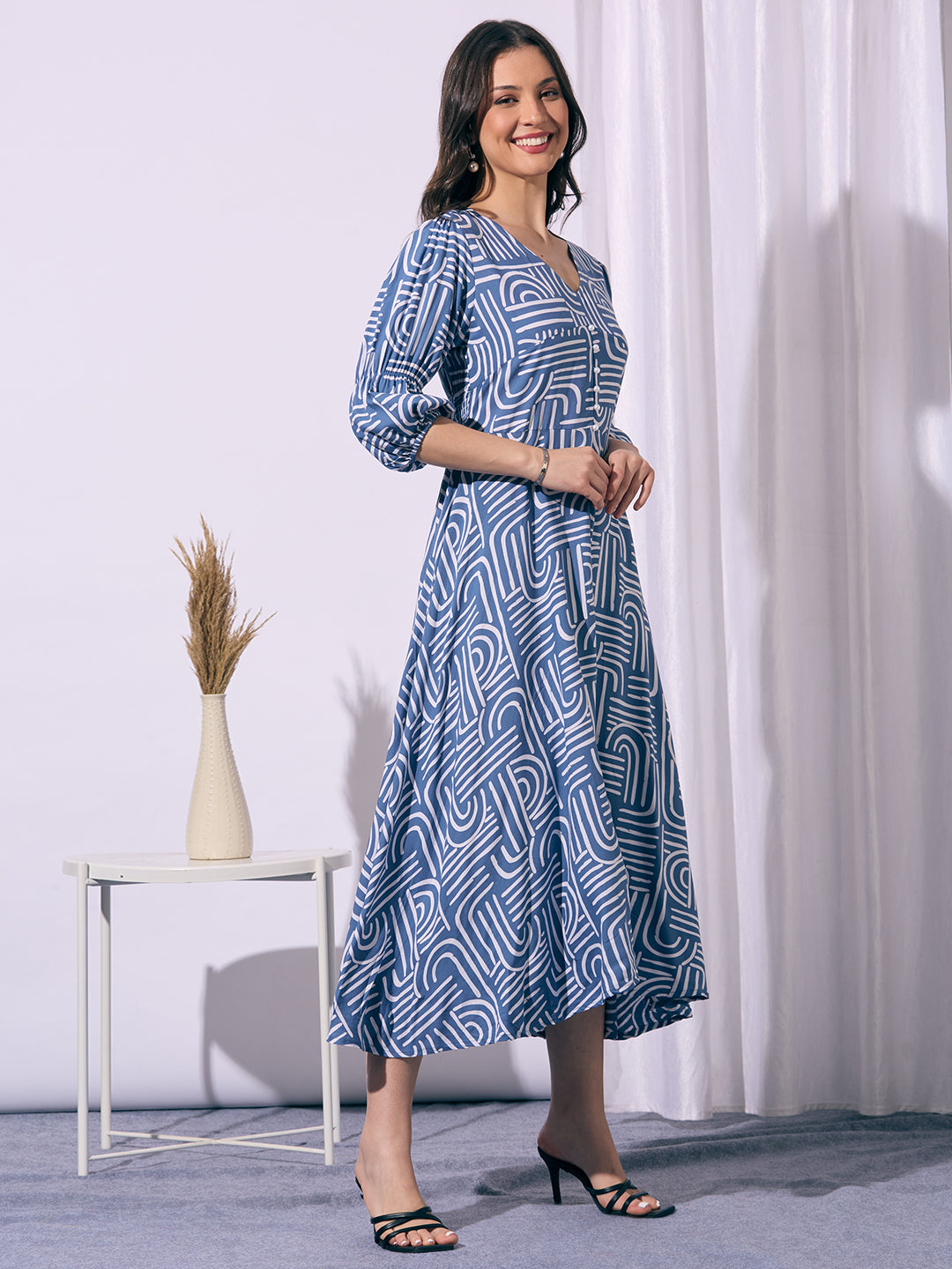 Abstract Printed A-Line Fit & Flared Maxi Dress - Blue