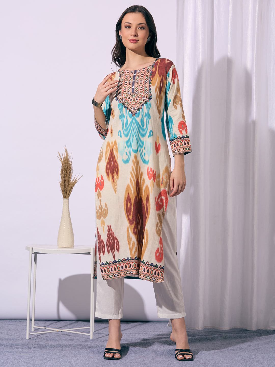 Ethnic Ikat Printed Straight Fit Kurta - Multi