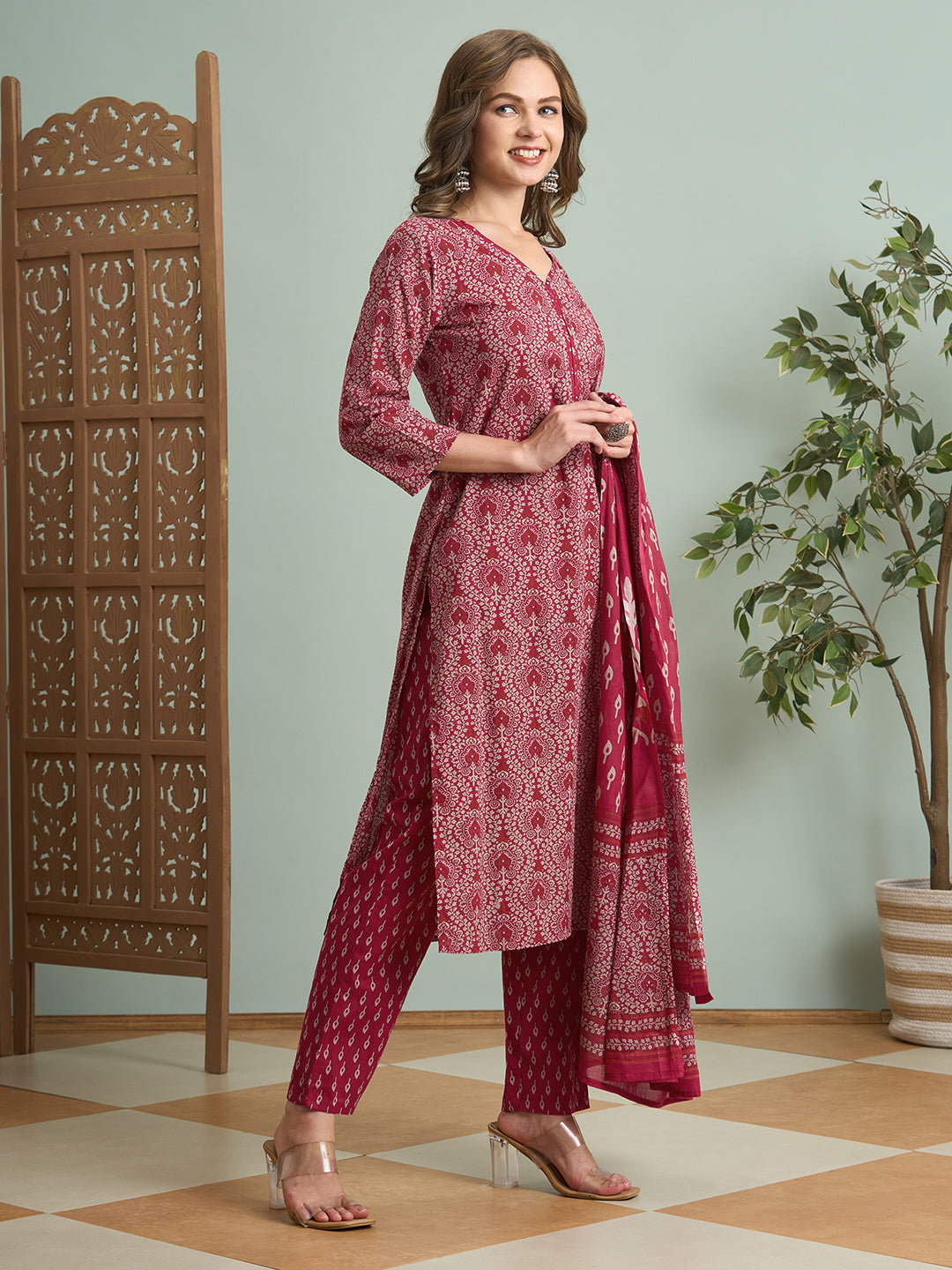 Ethnic Printed Straight Fit Kurta with Pant & Dupatta - Pink