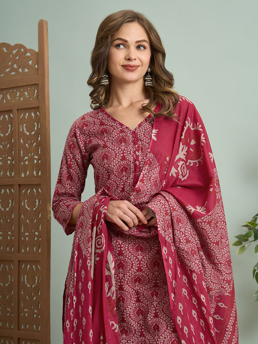Ethnic Printed Straight Fit Kurta with Pant & Dupatta - Pink