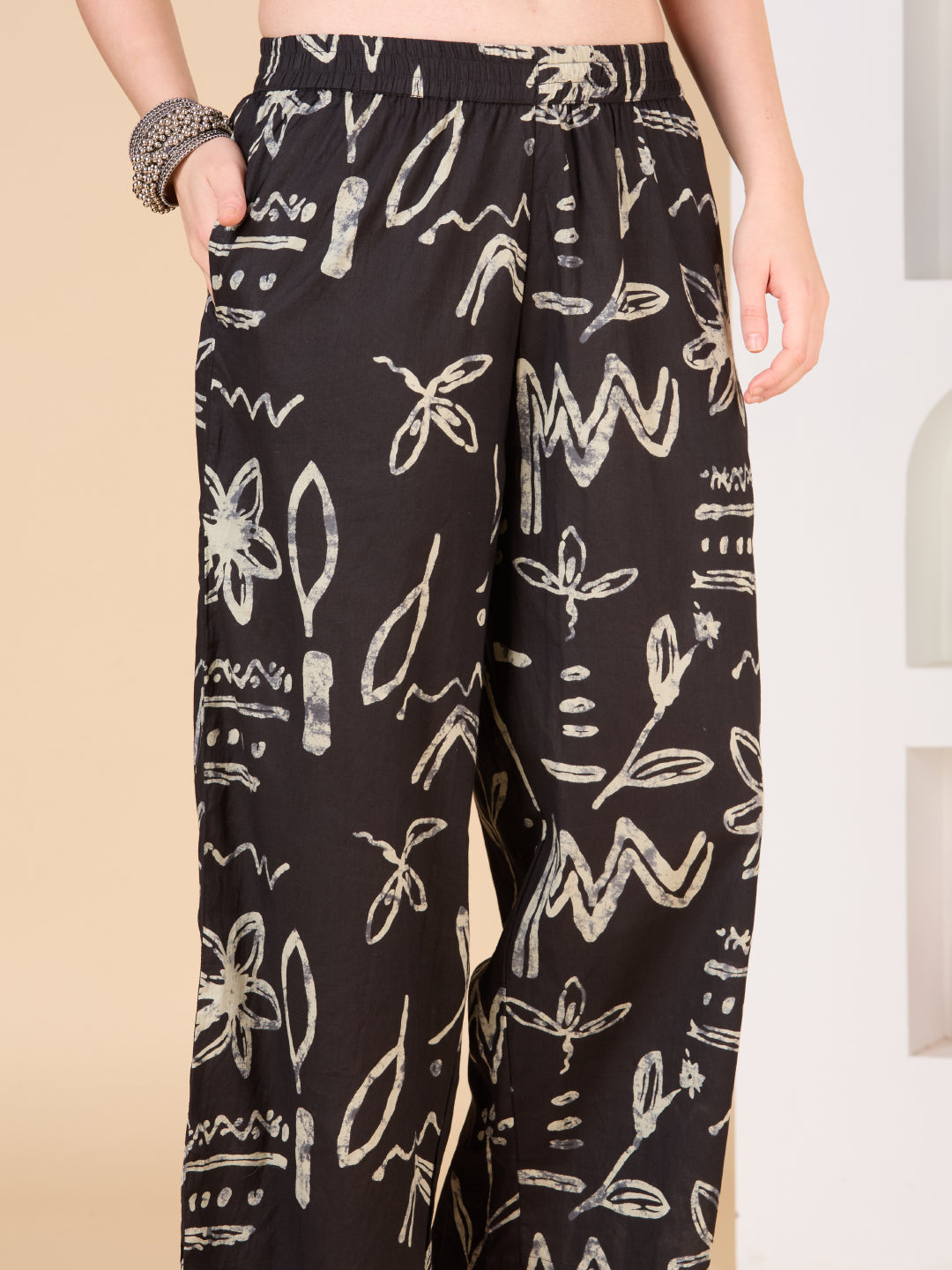 Abstract Printed A-Line Paneled Co-ord Set - Black