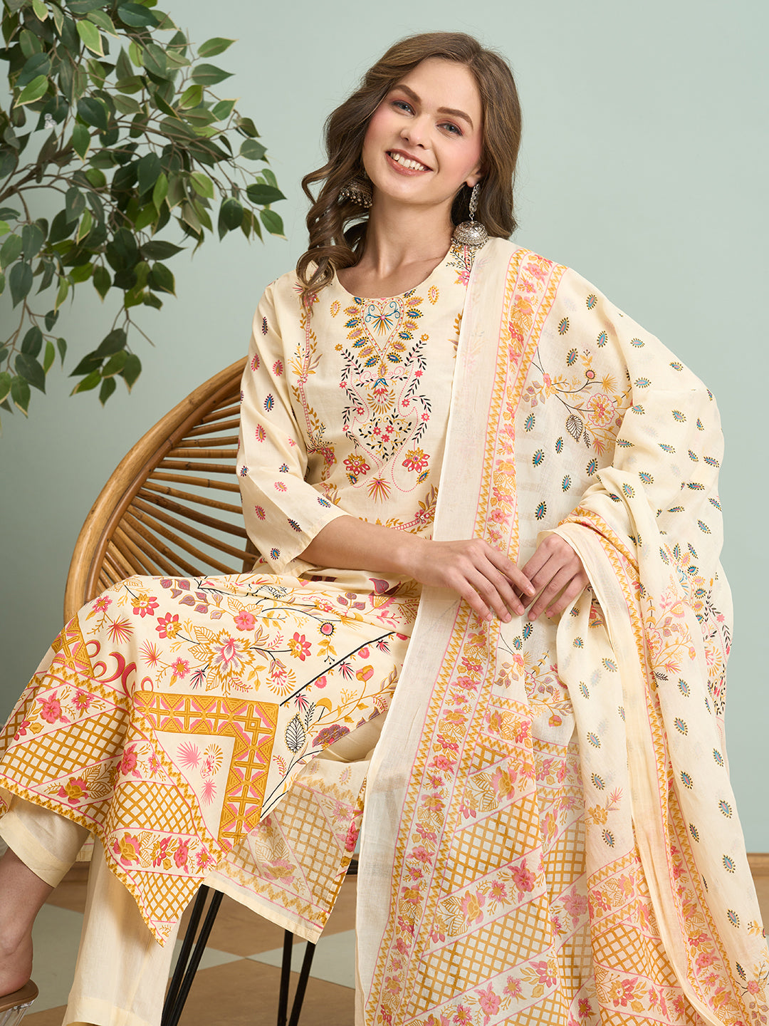 Ethnic Floral Printed Straight Fit Kurta with Pant and Dupatta - Cream