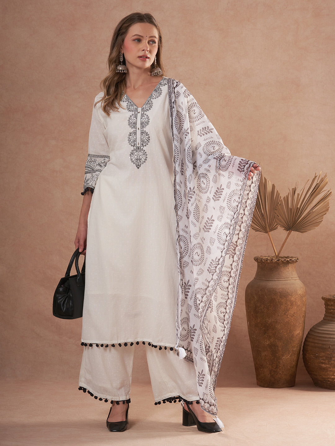 Ethnic Threadwork Embroidered Straight Fit Kurta with Palazzo and Dupatta - White