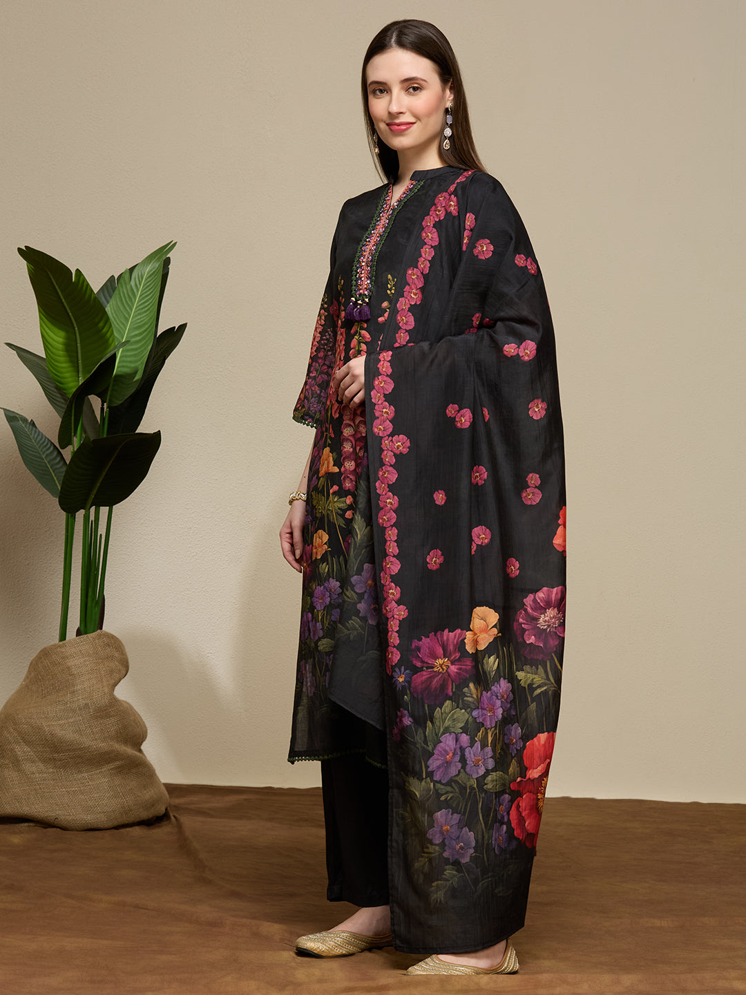 Abstract Floral Printed Embroidered Kurta with Pant & Dupatta - Black