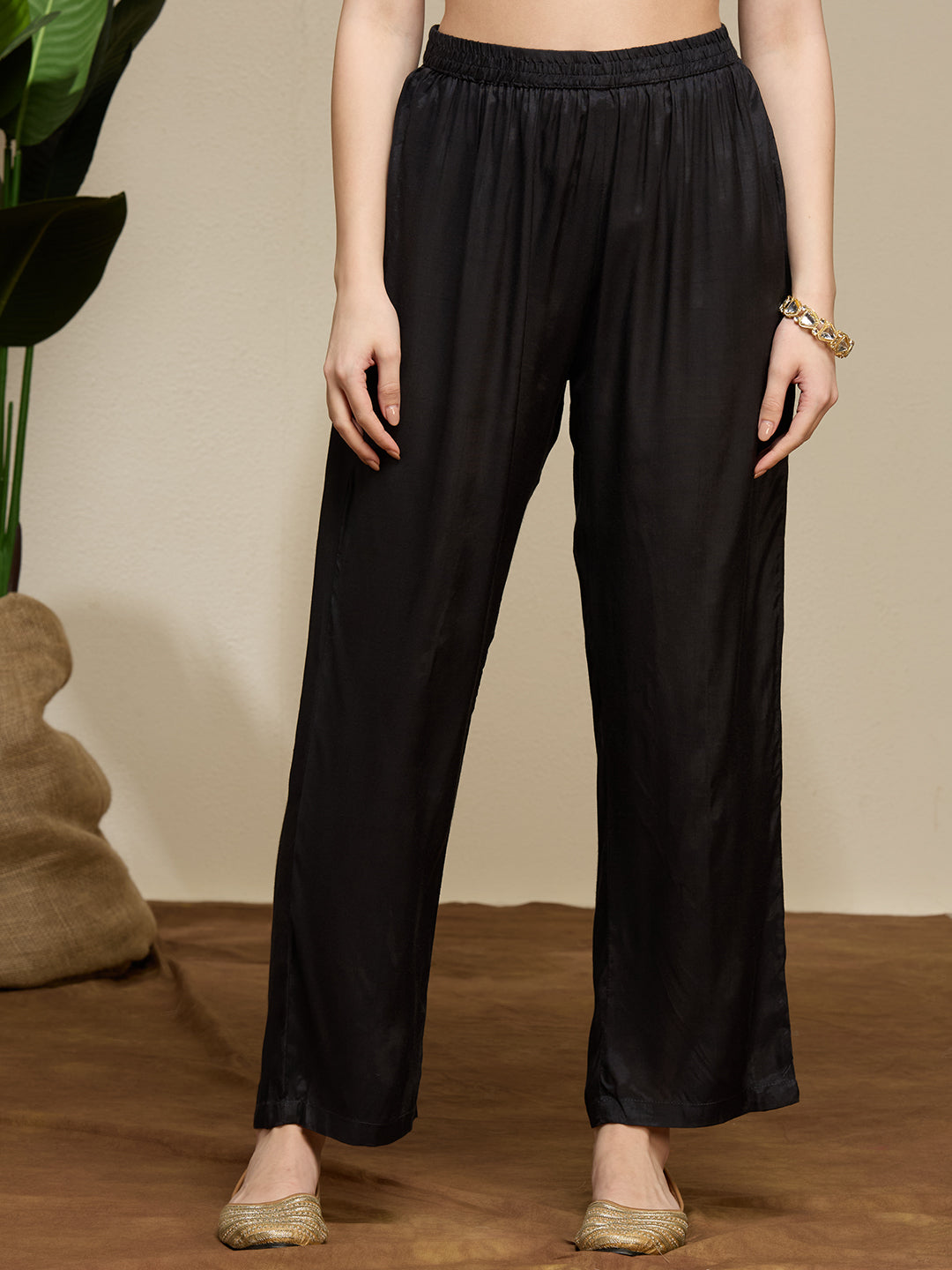 Abstract Floral Printed Embroidered Kurta with Pant & Dupatta - Black