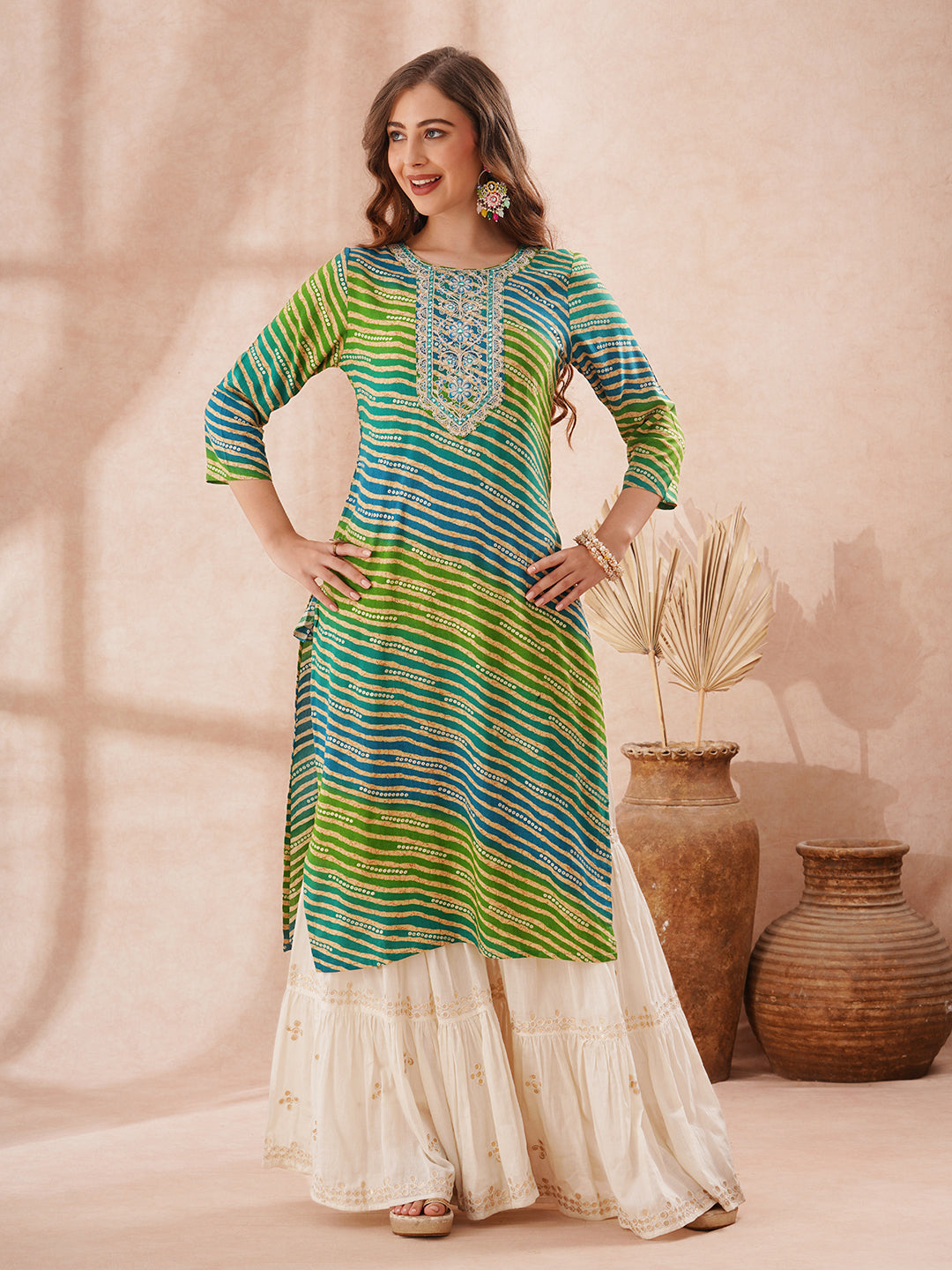 Leheriya Foil Printed & Zari Embroidered Straight Fit Kurta - Multi