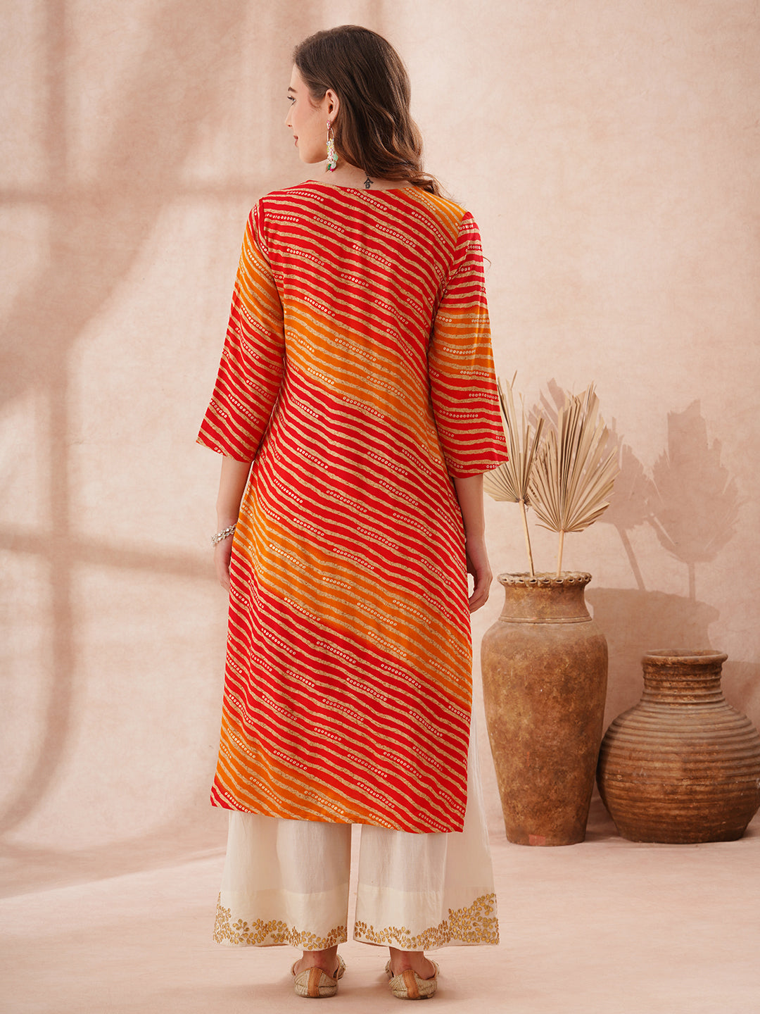 Leheriya Foil Printed & Zari Embroidered Straight Fit Kurta - Multi