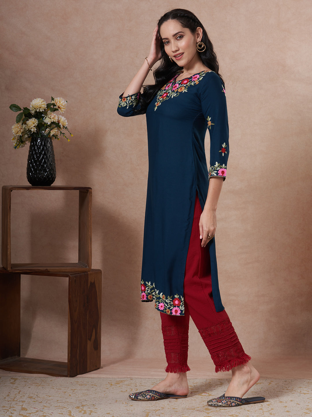Solid Floral Embroidered Straight Fit Kurta - Teal Blue
