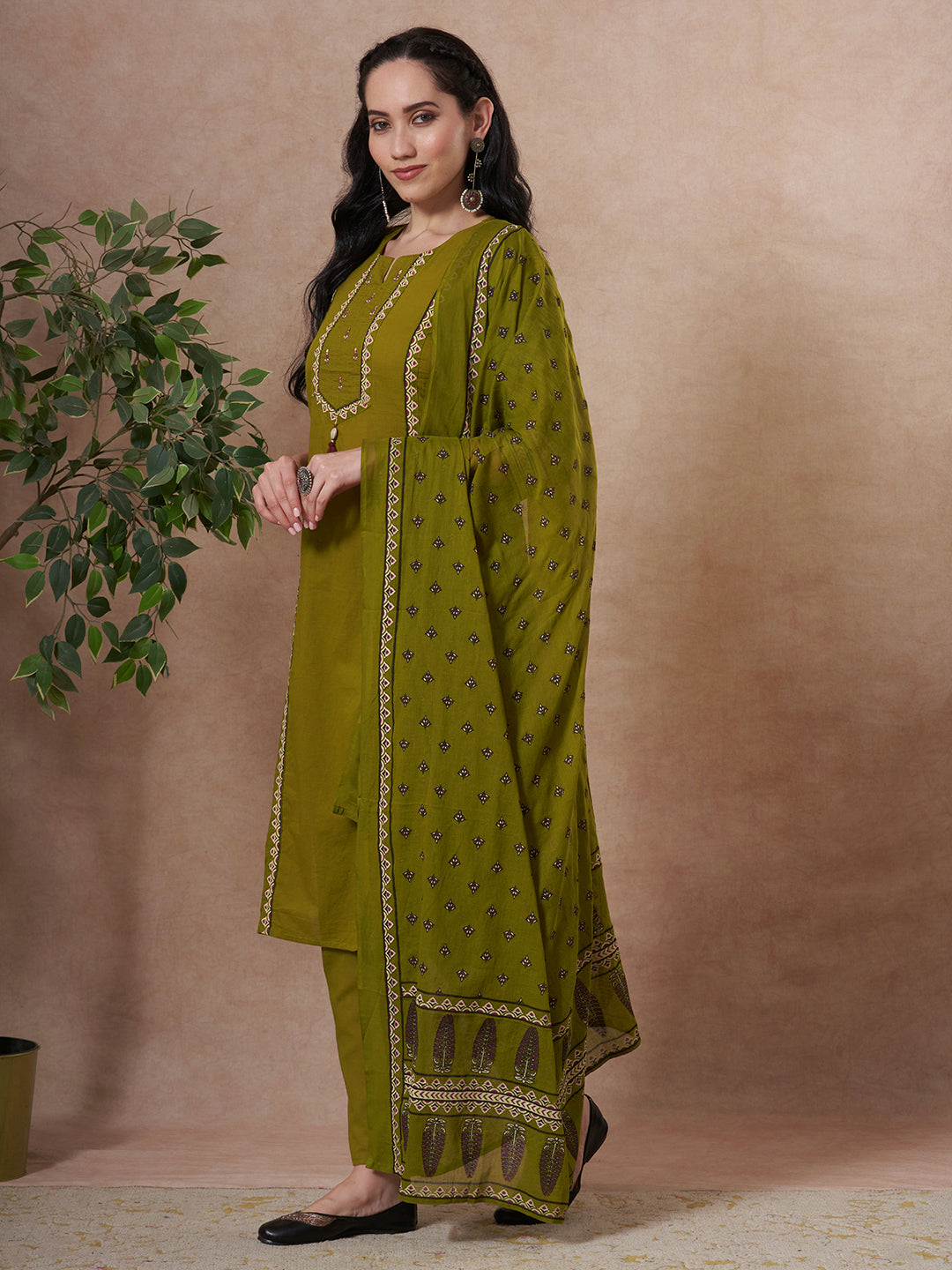 Ethnic Floral Printed & Embroidered Straight Kurta with Pant & Dupatta - Green