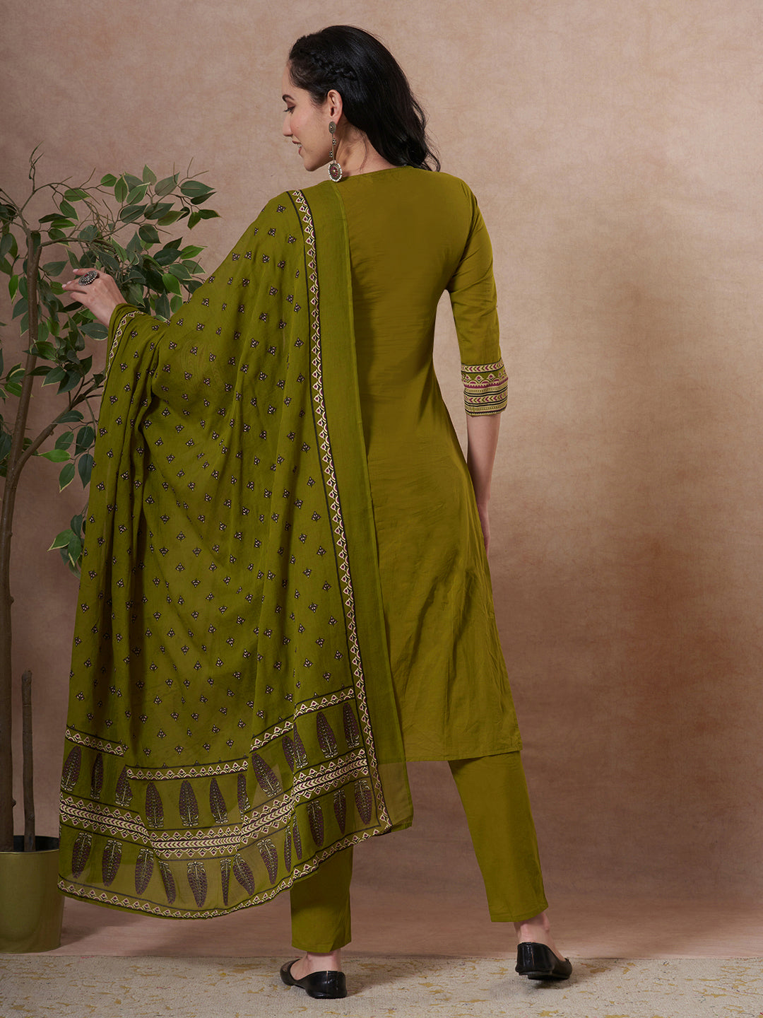 Ethnic Floral Printed & Embroidered Straight Kurta with Pant & Dupatta - Green
