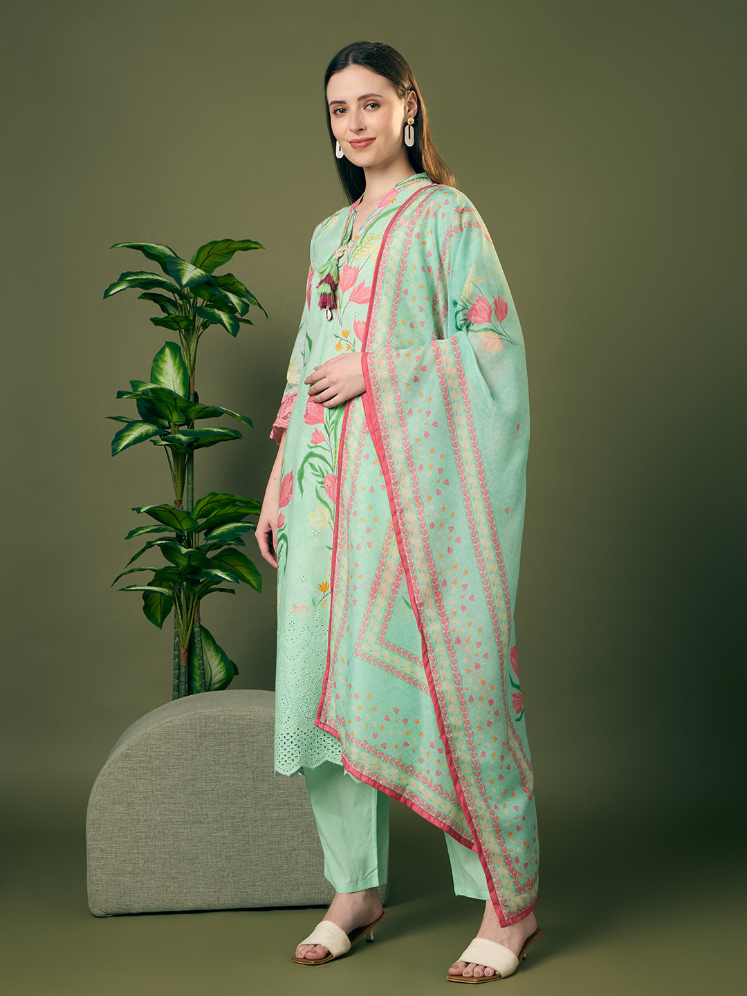 Abstract Floral Printed Schiffli Straight Kurta with Pant & Dupatta - Green
