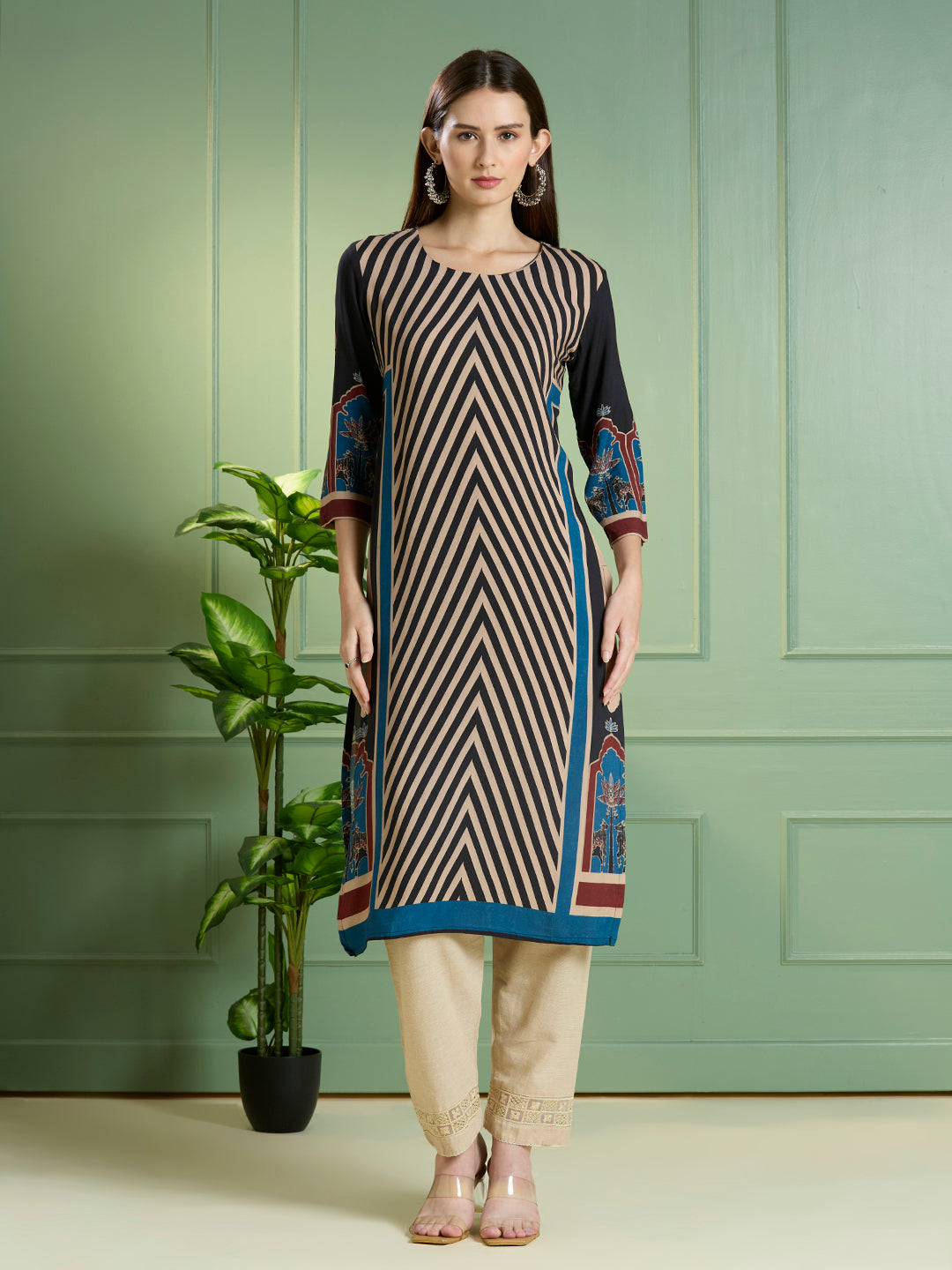 Ethnic Chevron Printed Straight Fit Kurta - Multi