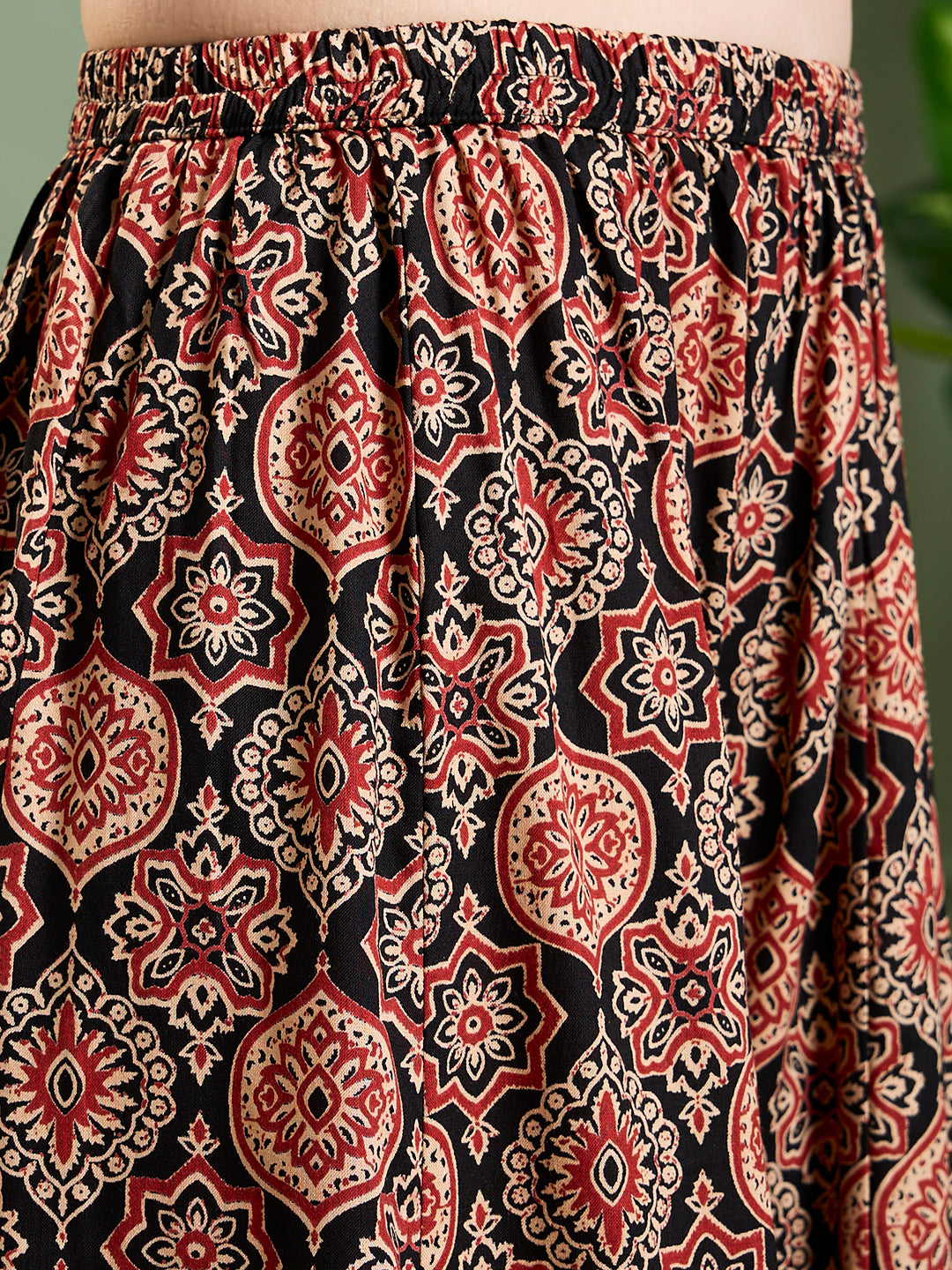 Solid Ethnic Kantha work Straight Kurta with Printed Palazzo - Black