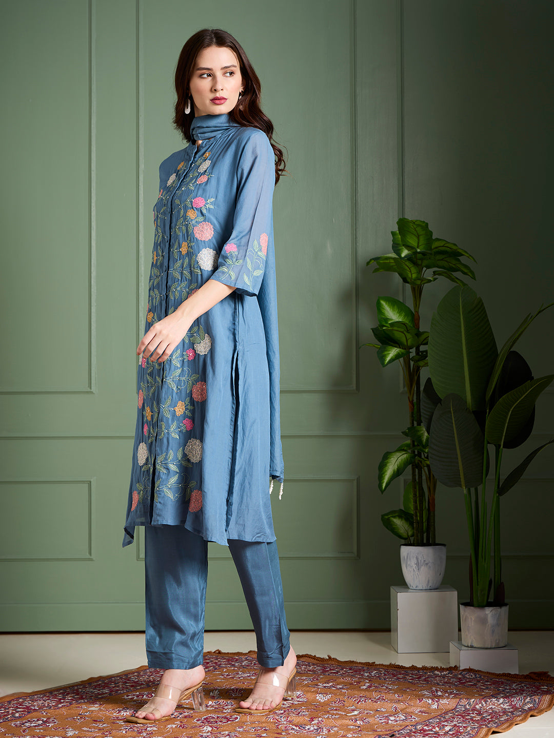 Solid Floral Embroidered Straight Kurta with Pant & Dupatta - Blue