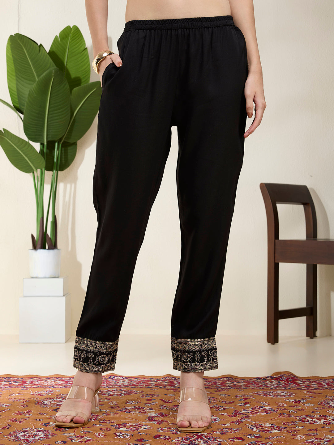 Solid Floral Threadwork Embroidered A-Line Kurta with Pant - Black