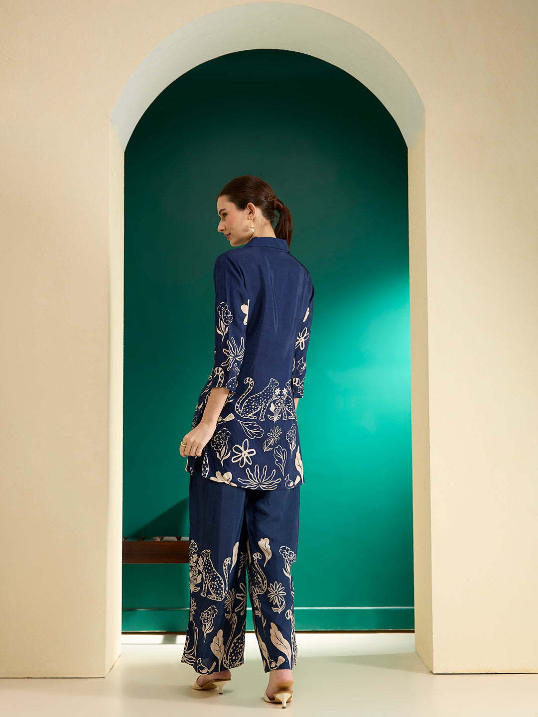 Abstract Floral Printed Straight Fit Co-ord Set - Blue