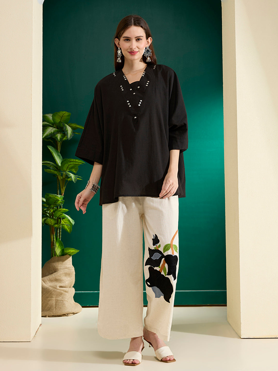 Solid Kaftan Kurta with Abstract Patchwork Palazzo - Black