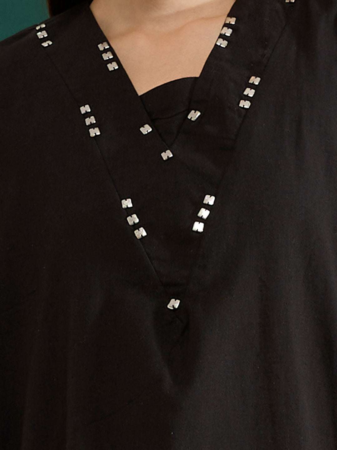 Solid Kaftan Kurta with Abstract Patchwork Palazzo - Black