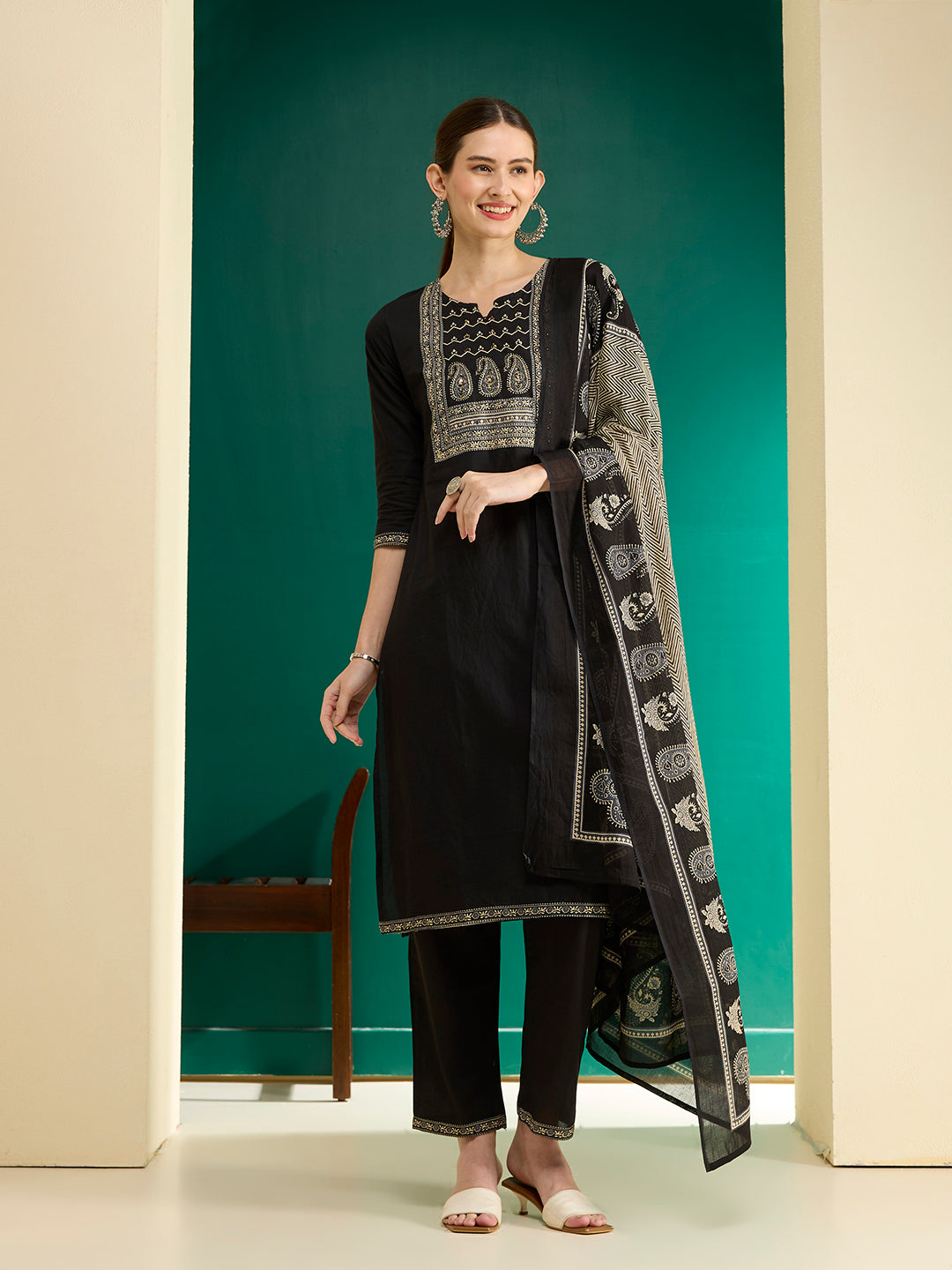 Solid Printed & Embroidered &Straight Fit Cotton Kurta with Pant & Dupatta - Black