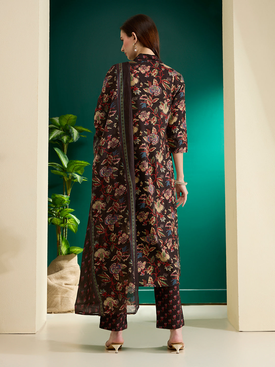 Floral Foil Printed Cutwork Embroidered Straight Kurta with Pant - Black