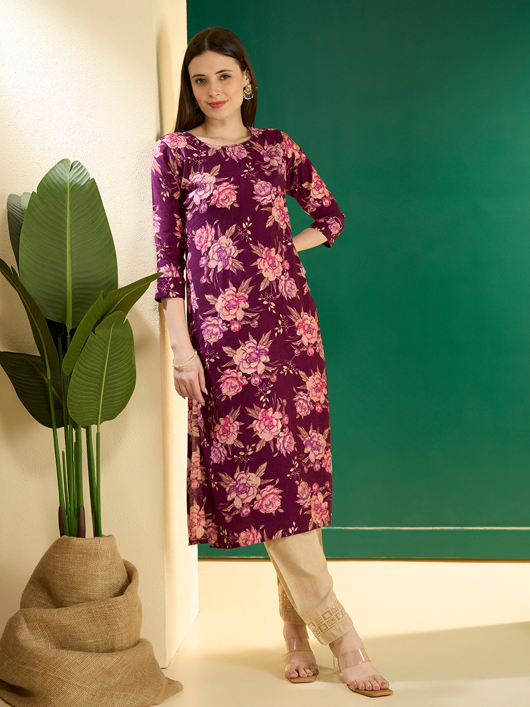 Ethnic & Floral Printed Straight Fit Kurta - Purple