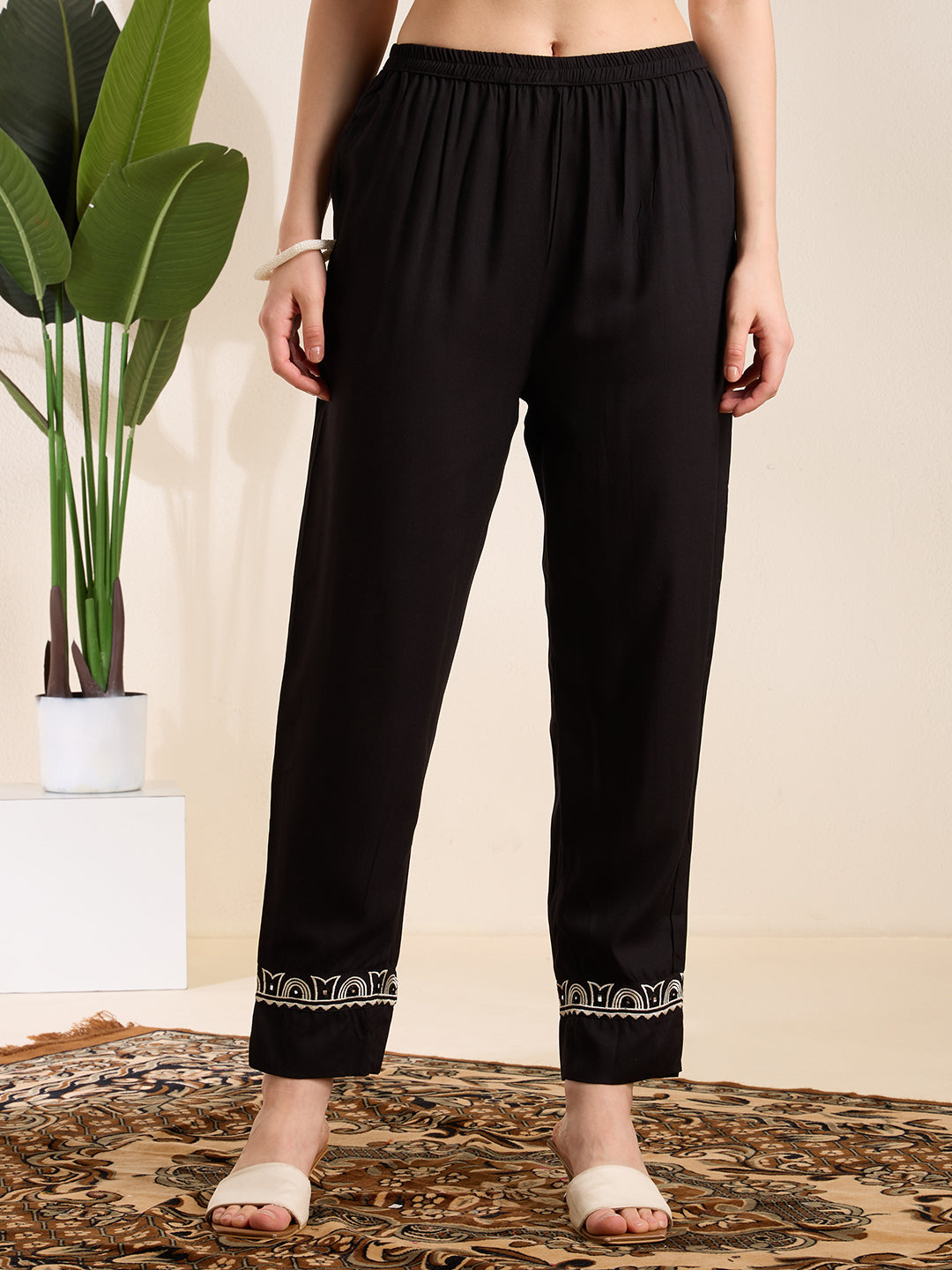 Solid Ethnic Embodied Straight Kurta with Pant & Dupatta - Black